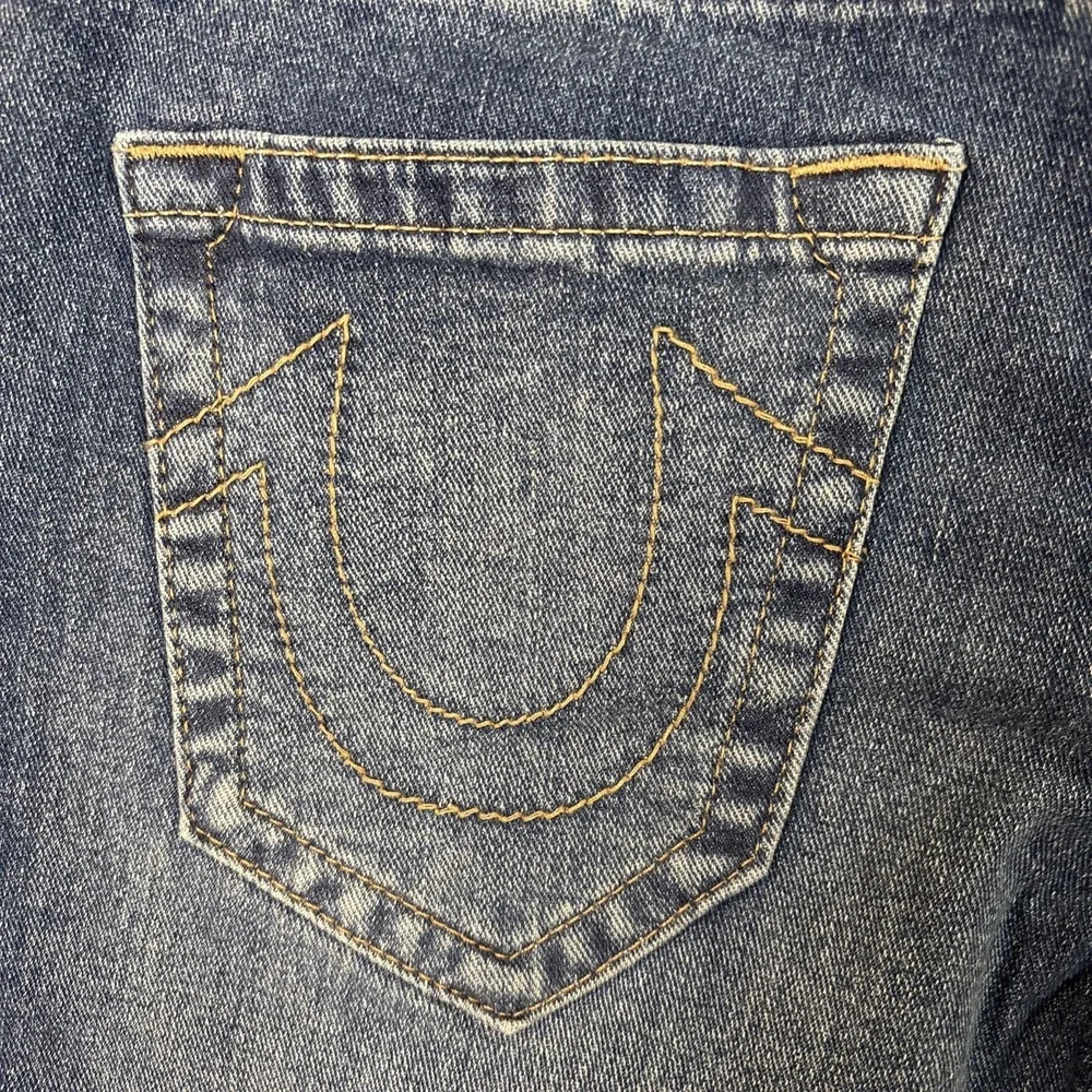True Religion Men's Rocco Relaxed Skinny Jeans Shorts Size 30 NWT